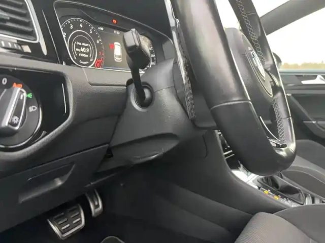 Volkswagen Golf 2.0 tsi 310 dsg7 4motion — photo 40