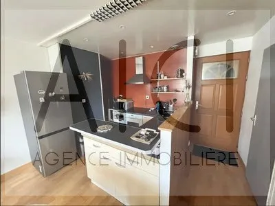 35 B Chemin du Point du Jour 25000 BESANCON - Lot 1 - 1er étage en duplex F2 en duplex d'une superfi
