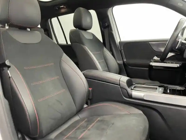 Mercedes Glb 200 d 8g-dct — photo 48