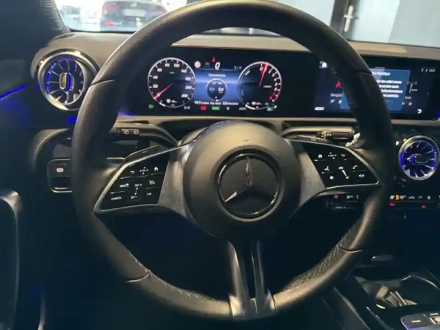 Mercedes Classe A 250 e hybrid eq business line — photo 34