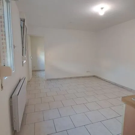 T2 rénové avec cuisine équipée - Beuvry - 29 m²
