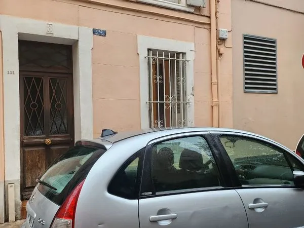 Location T2