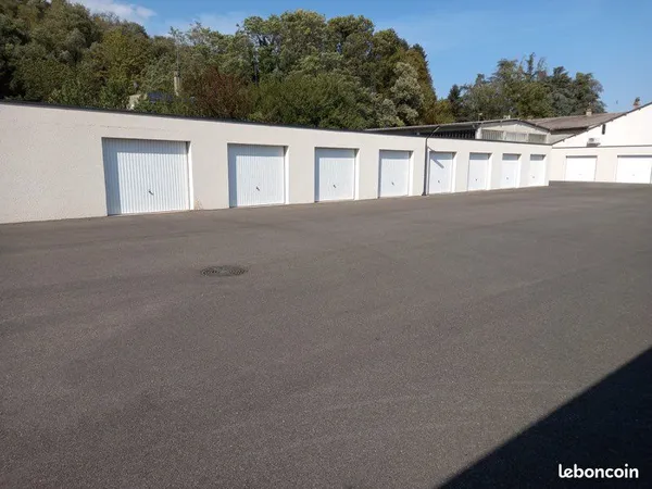 Garage 23m2 DISPO OCTOBRE