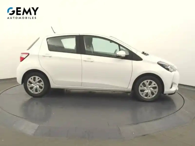 Toyota Yaris hybride pro 100h — photo 49