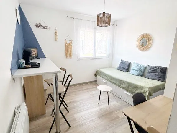 Location studio Carnon septembre à juin