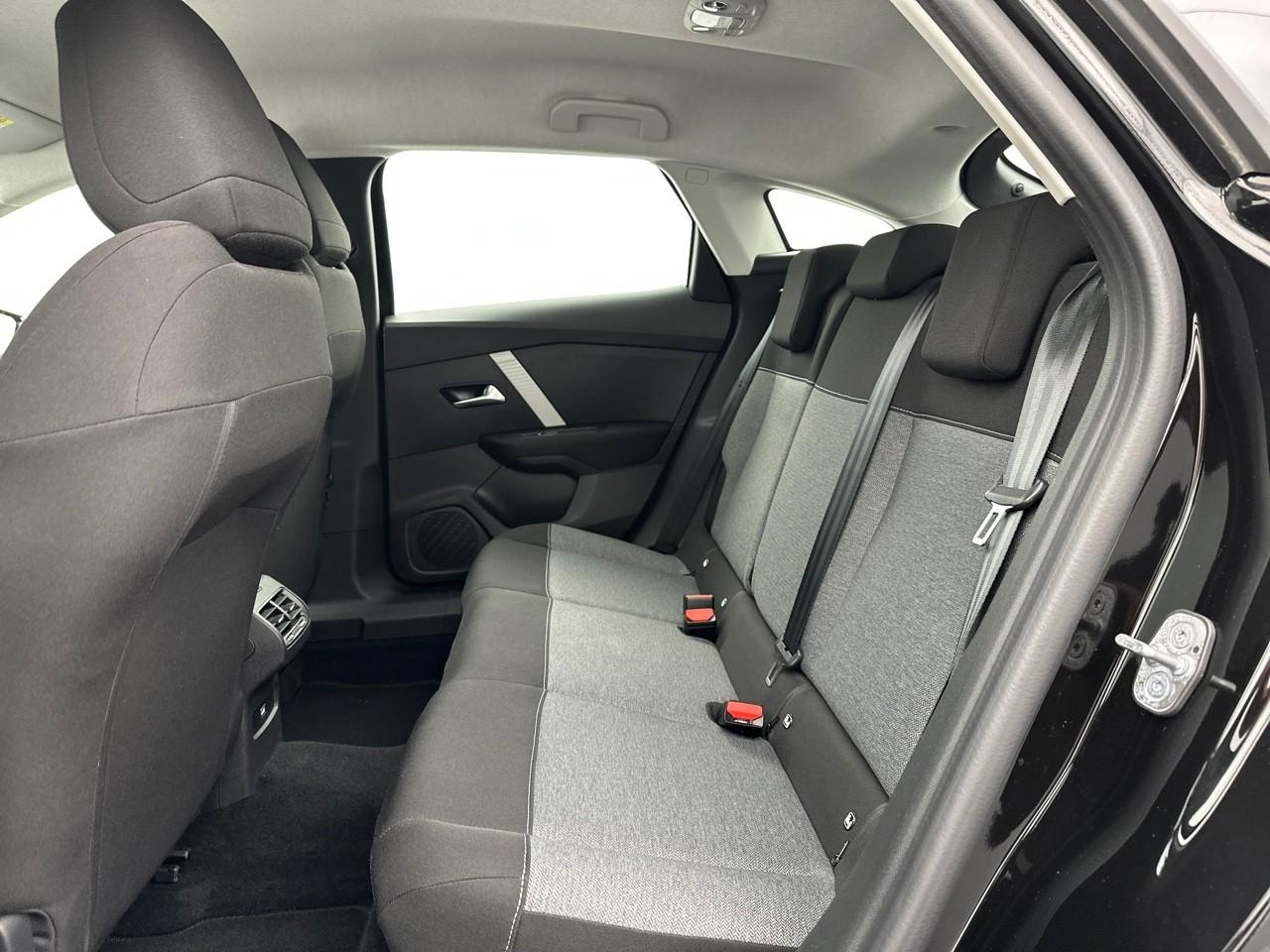 Citroën C4 puretech 130 s&s eat8 feel — photo 12