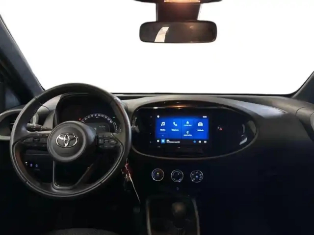 Toyota Aygo X 1.0 vvt-i 72ch design s-cvt — photo 10