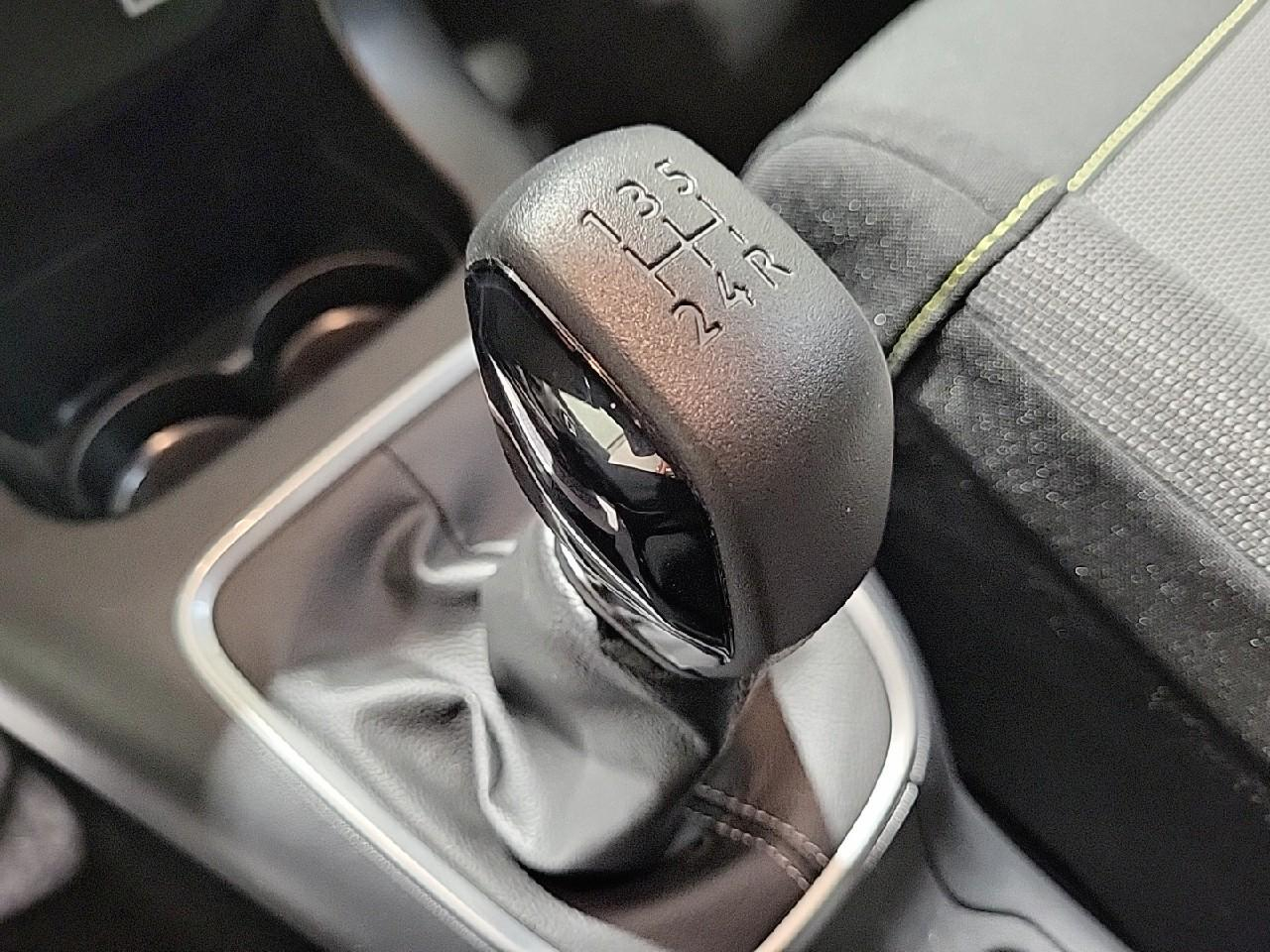 Citroën C3 puretech 83 s&s bvm5 c-series — photo 17
