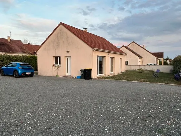 Maison à louer à Bourges