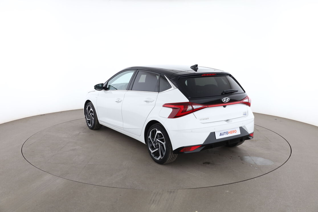 Hyundai i20 1.0 T-GDi Hybrid 48V Executive DCT-7 — photo 3