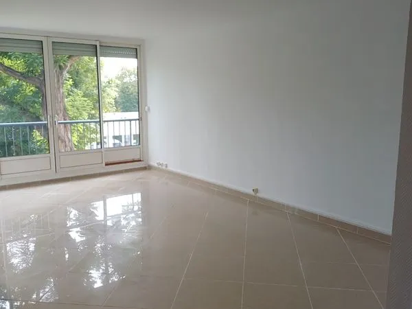 Vends T3 résidence des Rayes Beauvais