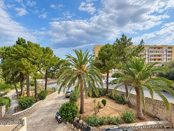 Appartement 5 pièces 150 m²