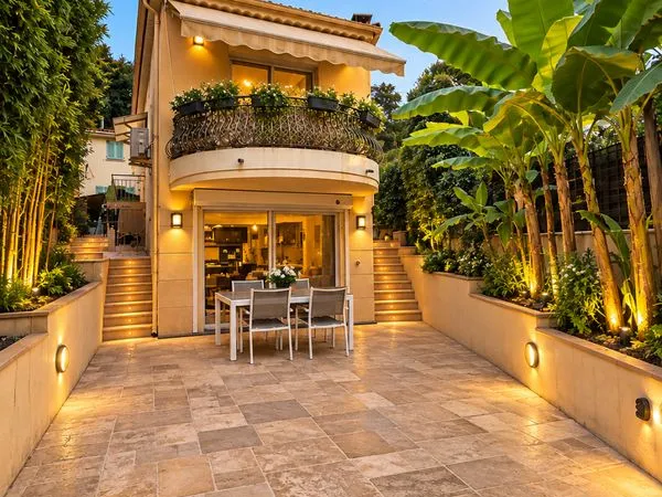Maison de ville avec jardin