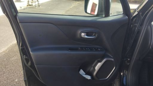 Jeep Renegade 1.3 GSE T4 150 BVA6 - Limited – 2020 – 107948 km – Essence – Boîte Automatique — photo 18