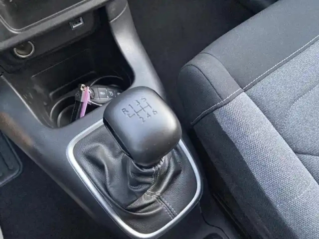 Citroën C3 bluehdi 100 s&amp;s bvm6 shine pack — photo 24