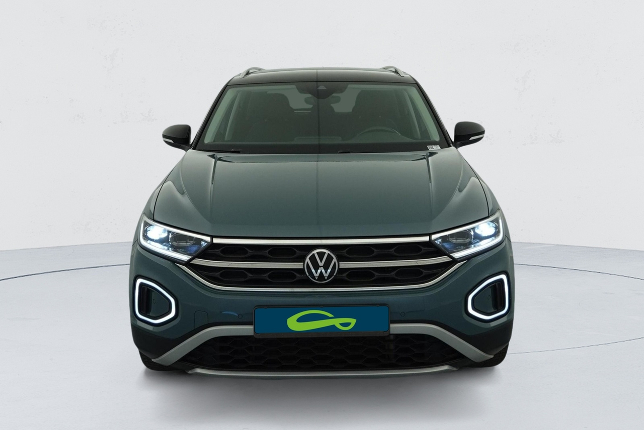 Volkswagen T-Roc — photo 8