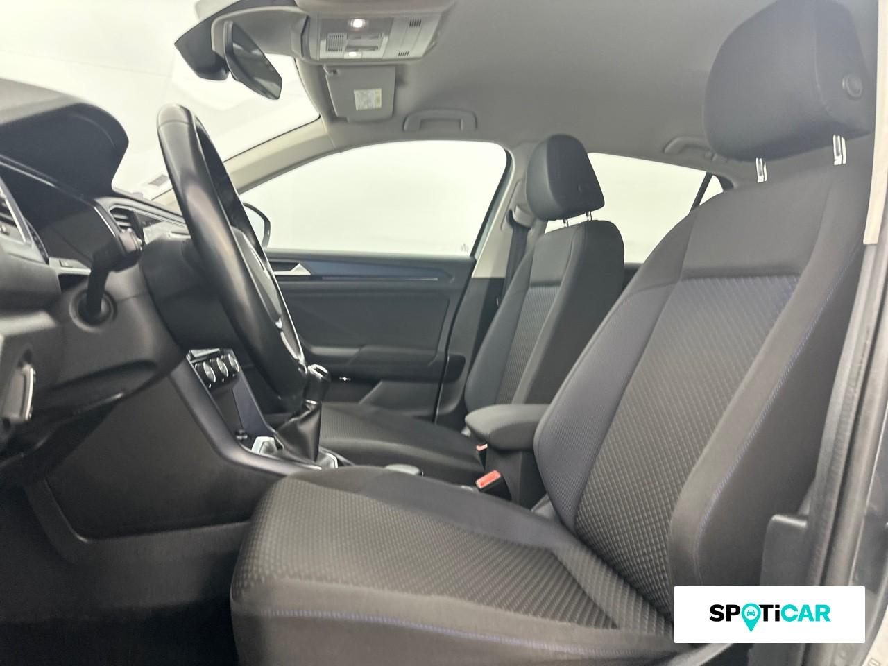 Volkswagen T-Roc 1.0 tsi 110ch lounge — photo 9