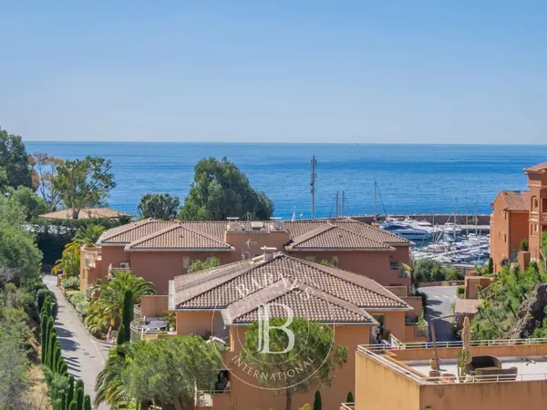 Superbe appartement à Théoule sur mer