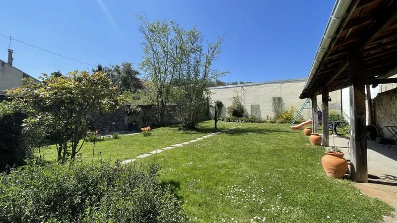 Photo 14
