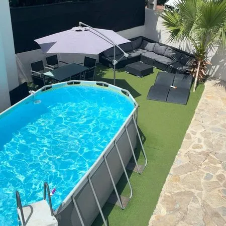 Maison meublee en colocation avec piscine disponible immediatement - 3 chambres - tram à 300 m - mon