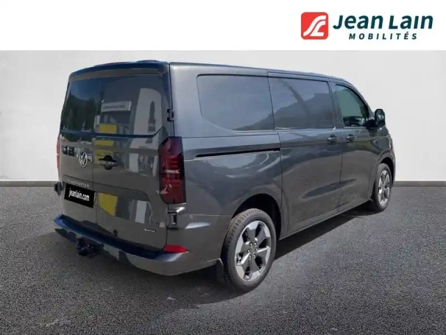 Volkswagen Transporter van l1h1 2.0 tdi 170 bva8 4motion — photo 5