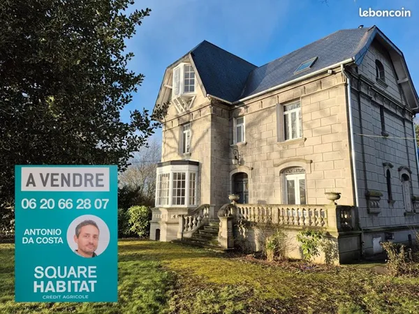 Propriété 10 pièces 244 m²