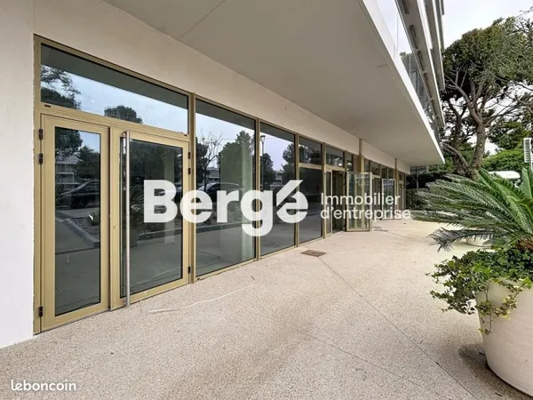 Local commercial 95 m²