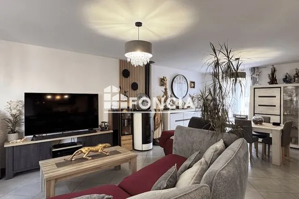 Maison 7 pièces 140 m²
