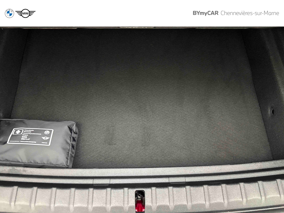BMW Gran Coupe M235 xDrive 300 ch DKG7 — photo 17