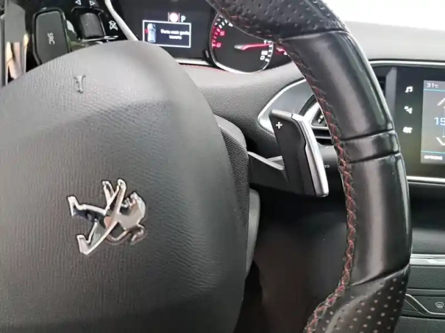 Peugeot 308 2.0 bluehdi 180ch s&amp;s eat8 — photo 29