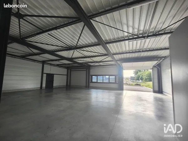Local 358 m² SAÔNE