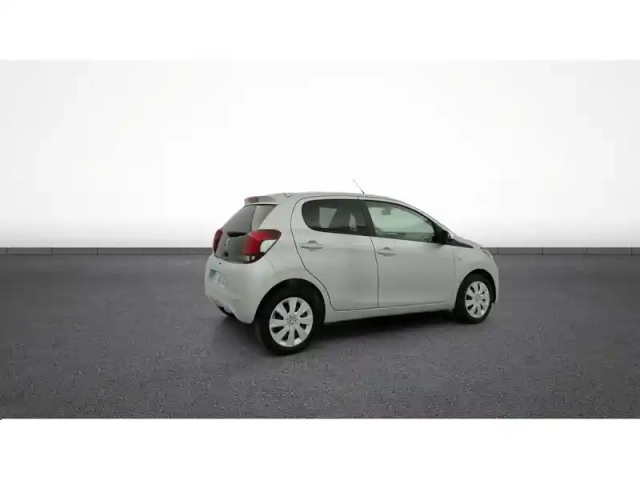 Peugeot 108 vti 72ch s&amp;s bvm5 — photo 9