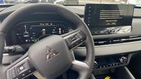 Mitsubishi Outlander 2.4 PHEV 306ch Instyle+ 4WD MY26 — photo 10
