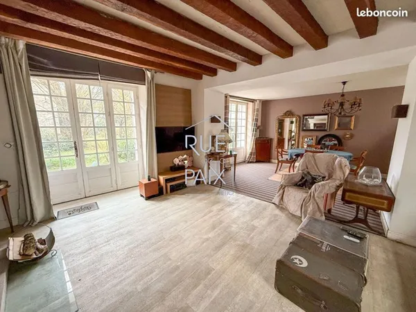 Maison 5 pièces 160 m²