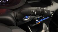 Toyota Yaris 116h Dynamic Business 5p + Programme Beyond Zero Academy MY22 — photo 24