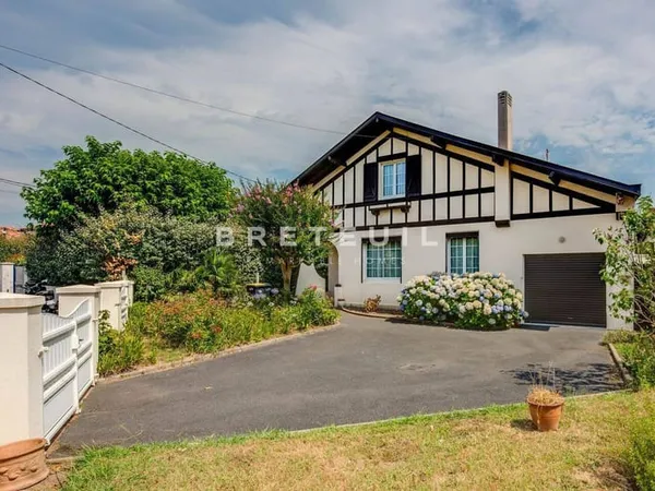Maison 5 pièces 160 m²