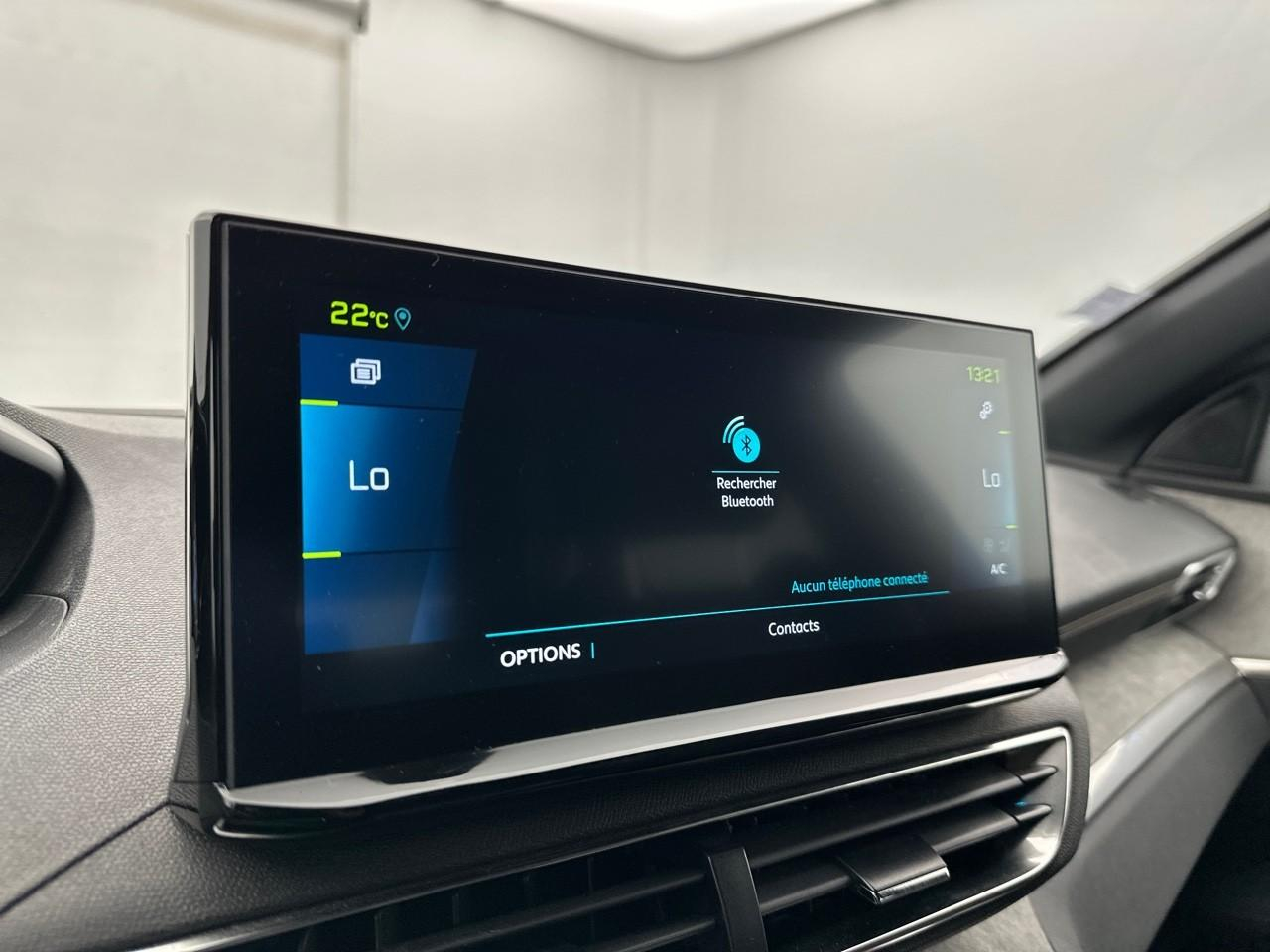 Peugeot 3008 hybrid 225 e-eat8 gt — photo 24