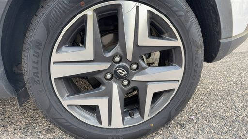 Hyundai Bayon 1.0 T-GDi MHEV 100 - Creative – 2022 – 52200 km – Hybride essence – Boîte Manuelle — photo 6