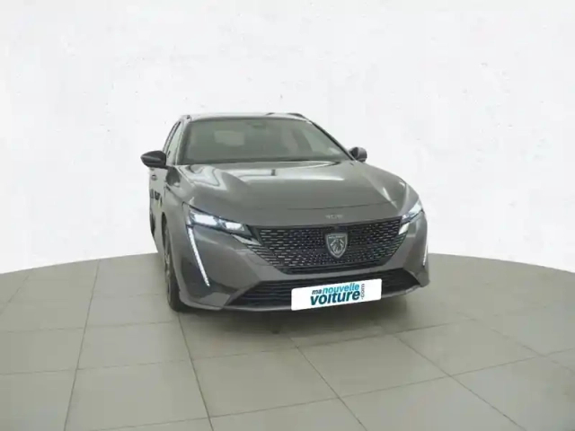 Peugeot 308 sw puretech 130ch s&amp;s eat8 — photo 2