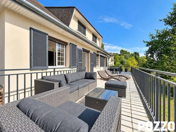 Maison 6 pièces 162 m²