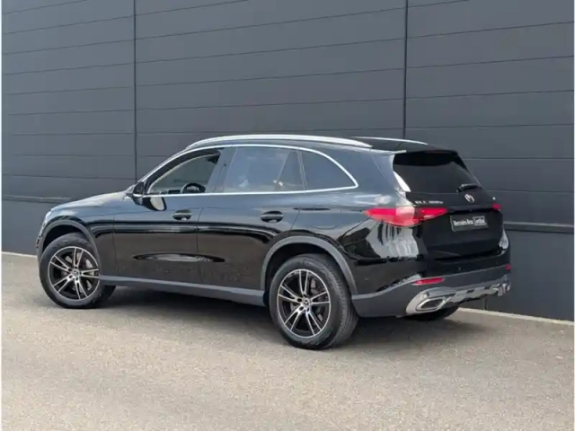 Mercedes Glc 300 e — photo 3