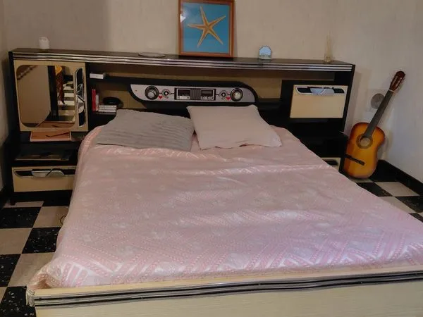 Loue chambre spacieuse
