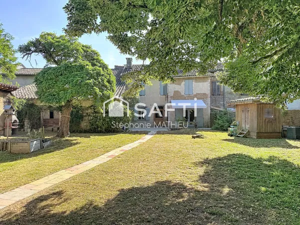Maison de caractère aux multiples possibilités !