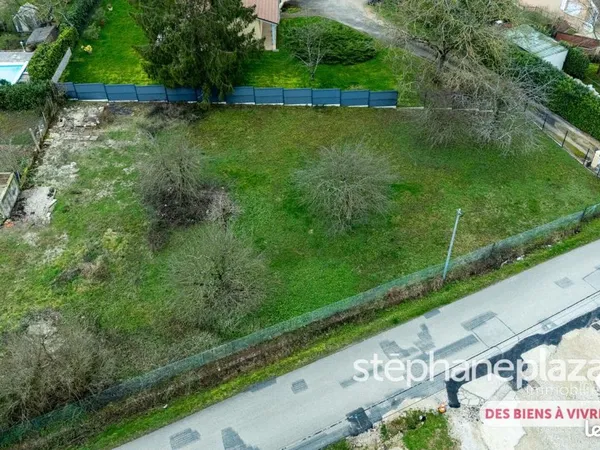 Terrain 1 285 m² Viriat