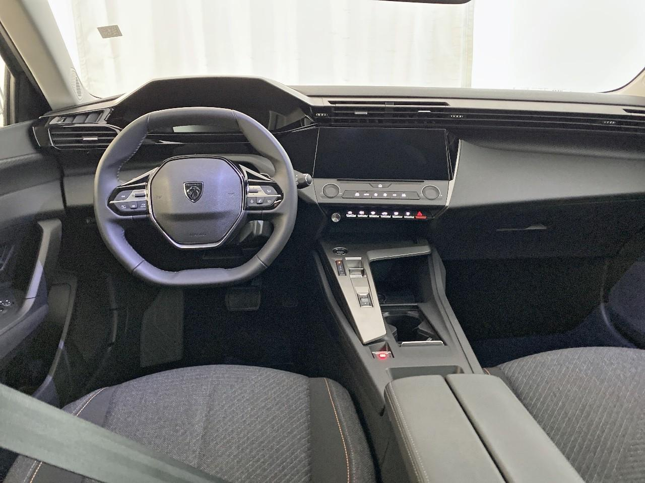 Peugeot 308 hybrid 145 e-dcs6 style — photo 8