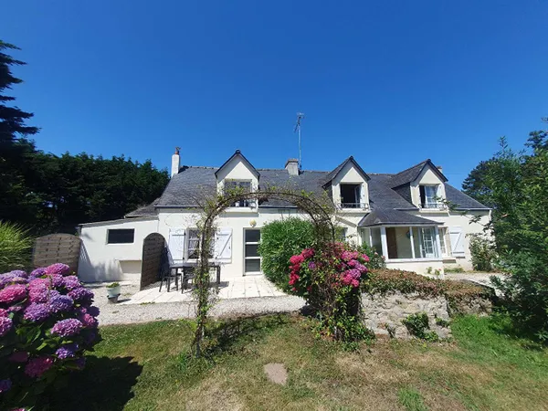 Maison 11 pièces 133 m²