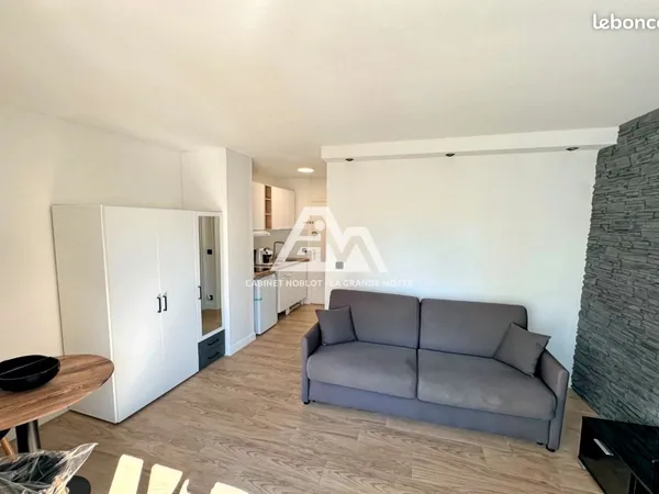 STUDIO meublé NEUF