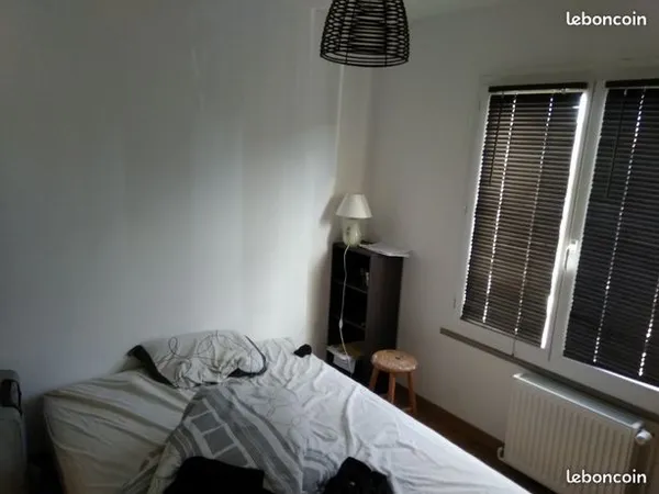 Location chambre meublée