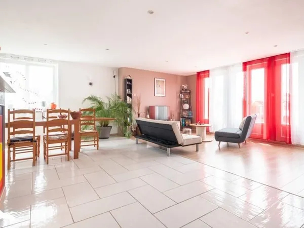 Appartement de 7 pièces principales