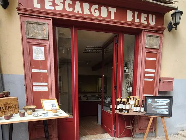 Petite boutique centre ville Cotignac